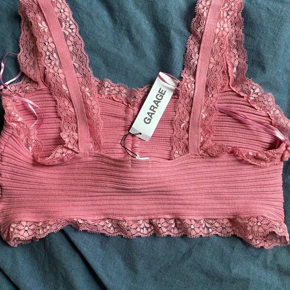 Crop top - Picture 2 of 2